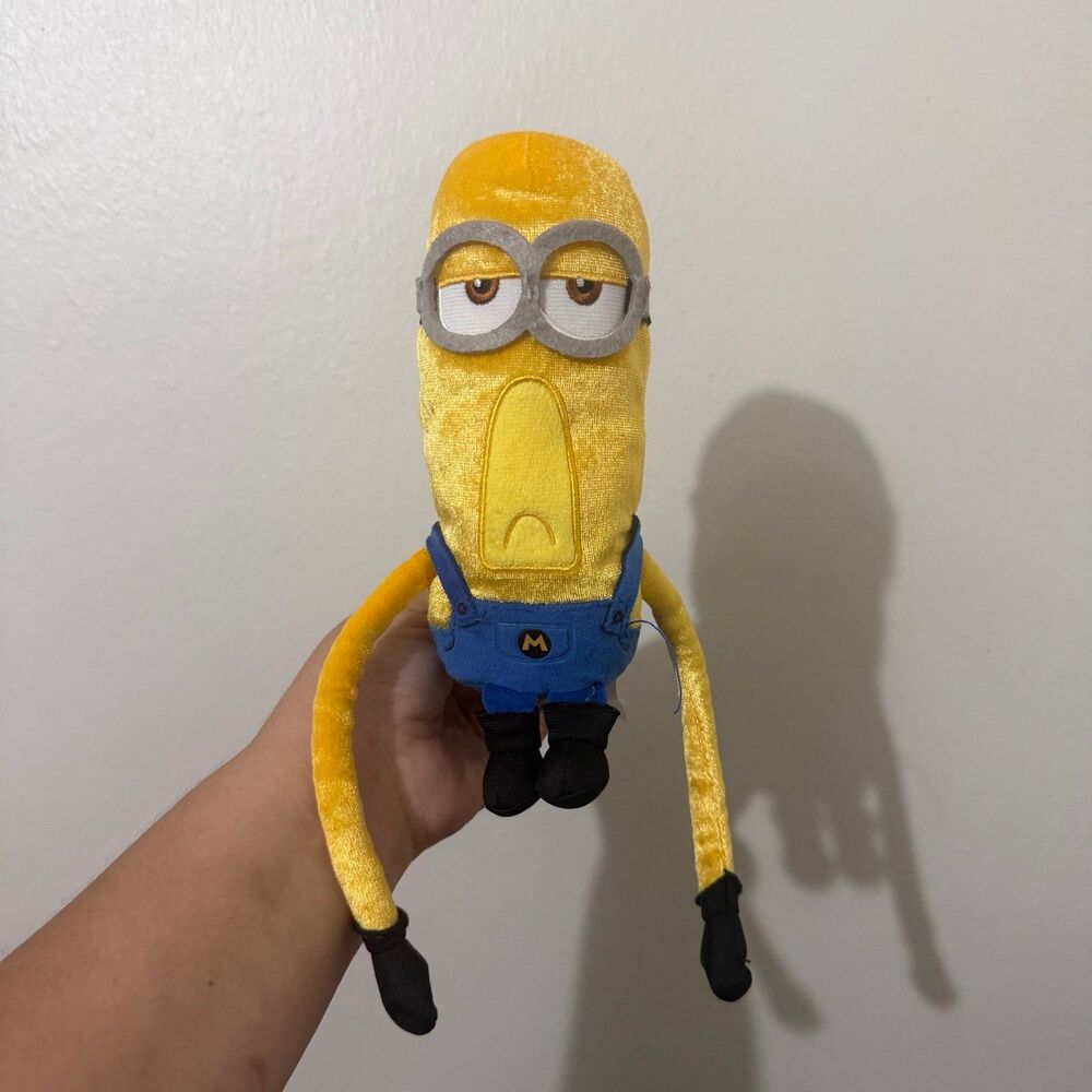 Just Play Illumination Despicable Me 4 Squooshy Plush Mega Tim Minion 8" Plush